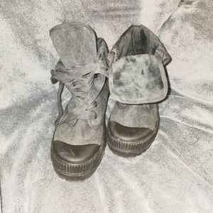 Very G grey lace up combat boots